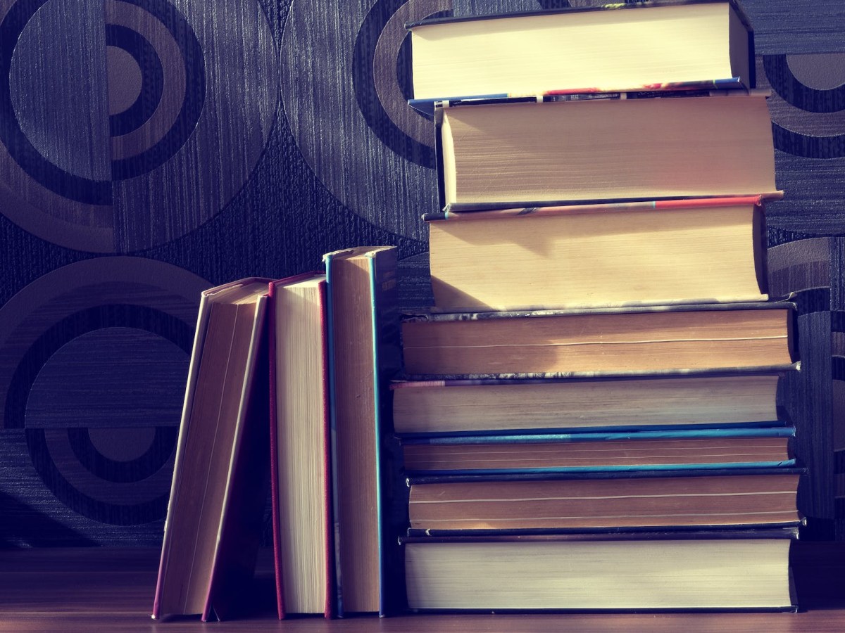 Keep calm and read&nbsp;on..